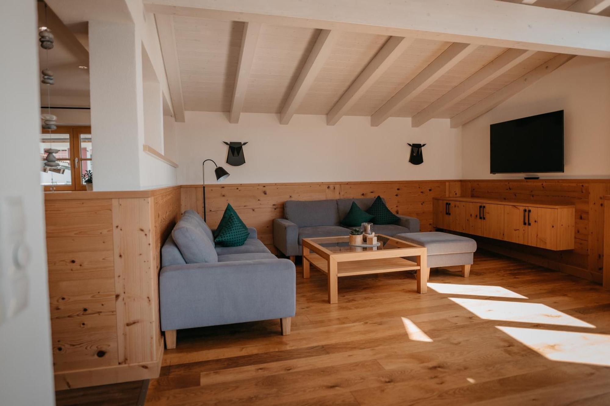 Landhaus Mucha - Ferienwohnungen - Naturpark Partner Bolsterlang Extérieur photo